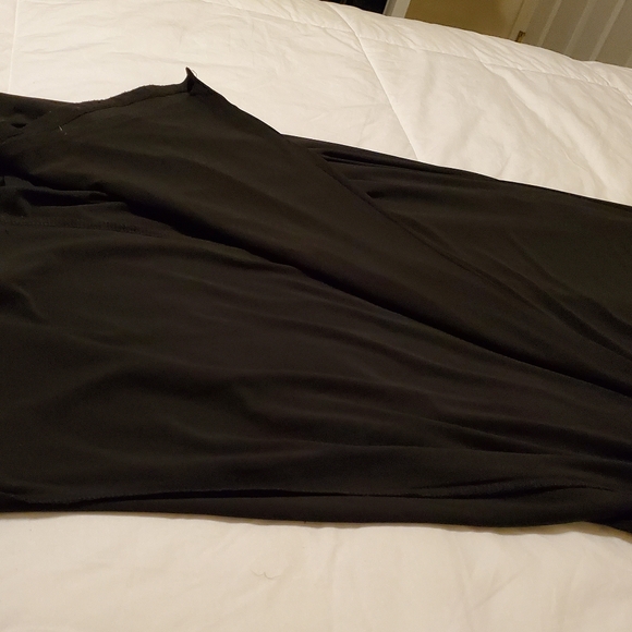 Black Lace Top Evening Gown - Picture 5 of 6